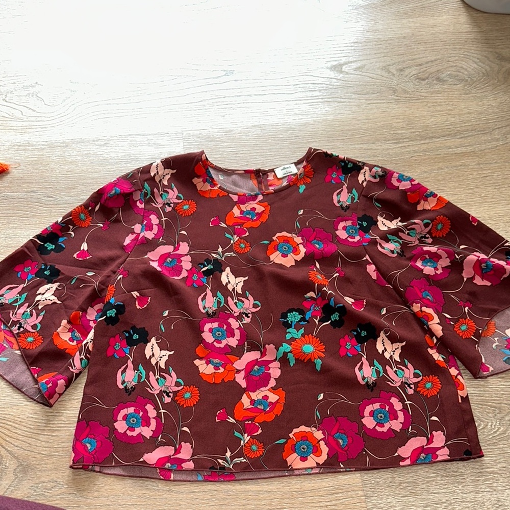 wilfred Floral Women's Top - Multicolor